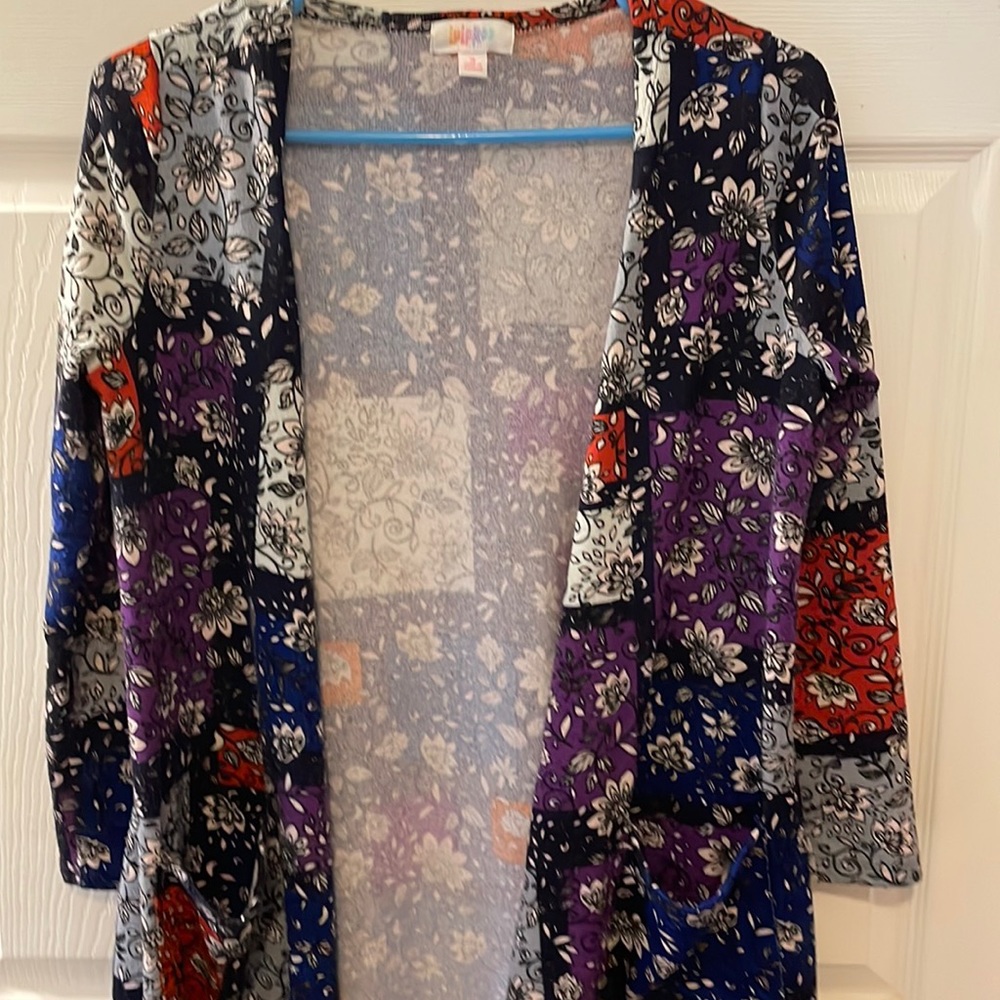 LuLa Roe small long cardigan